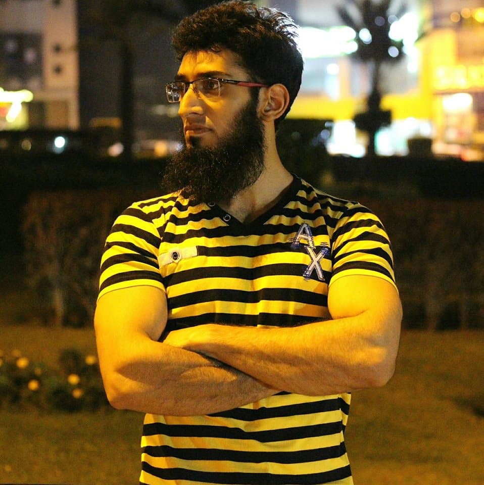 Hassam Ahmad Awan, Pakistani blogger and SEO educator from Islamabad